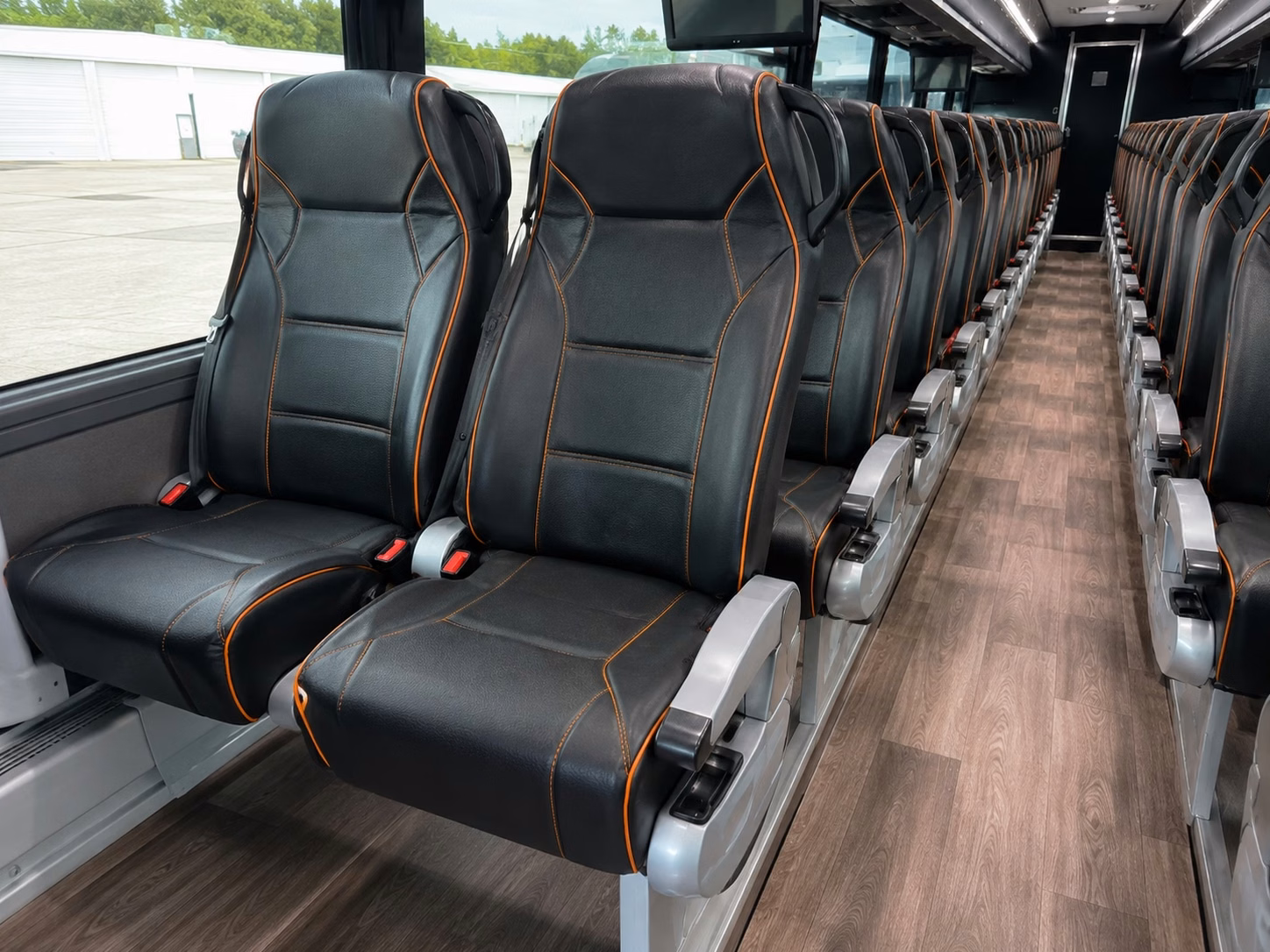 airport transfers and cruise shuttle connections for plantation wedding guests