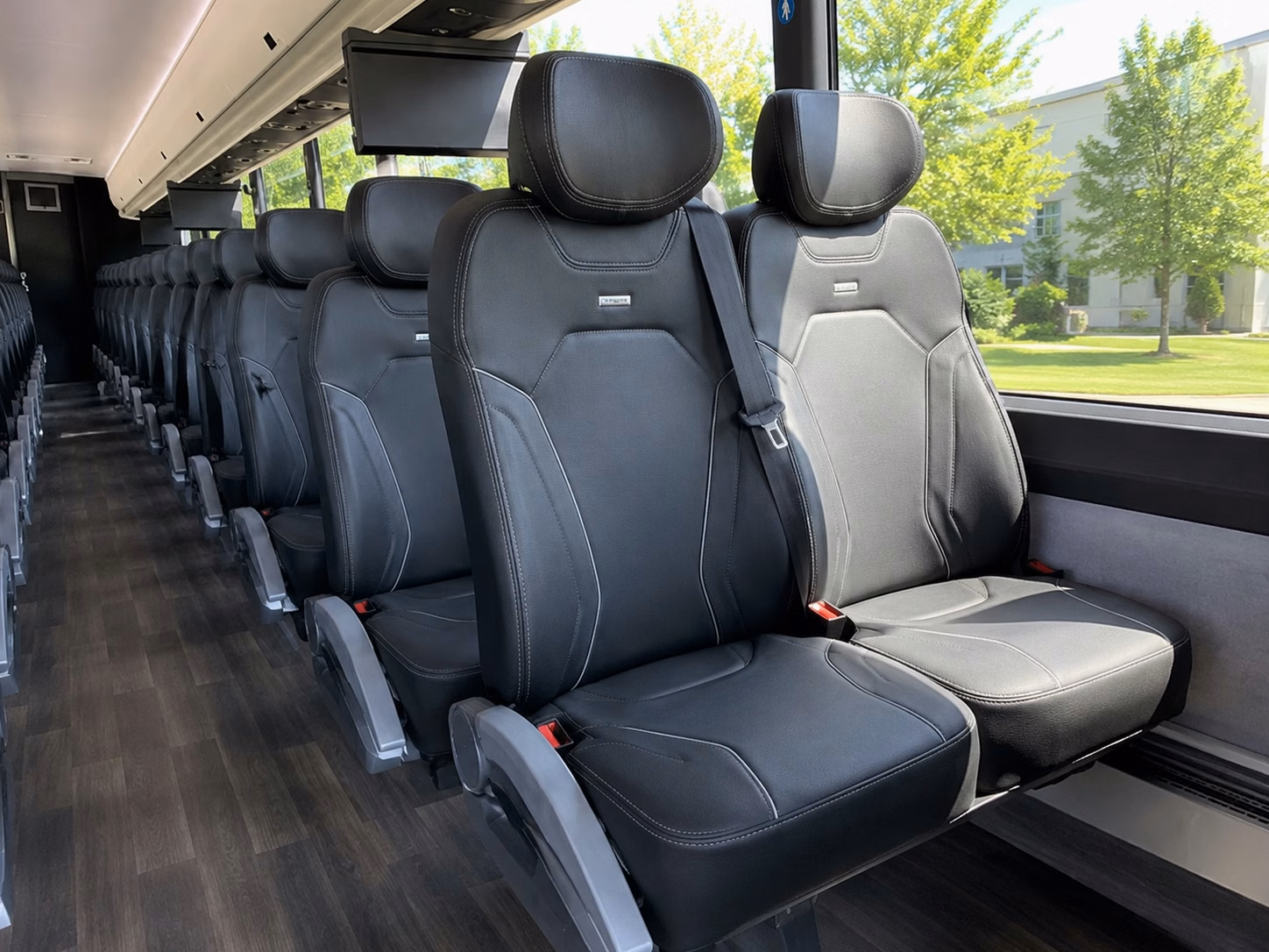 how trip distance and duration change your plantation bus rental rate