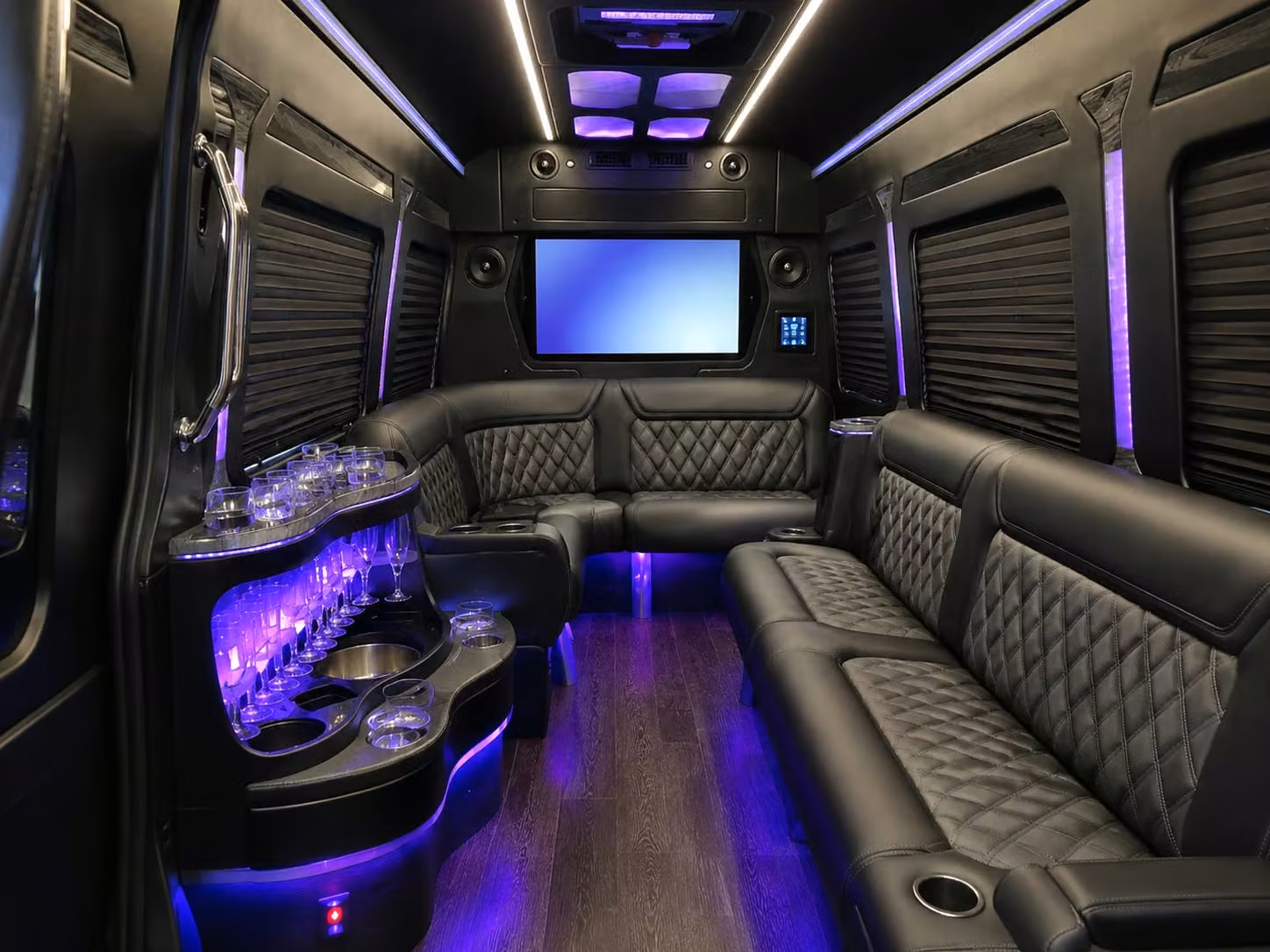 plantation airport shuttle cruise transfer bus rentals